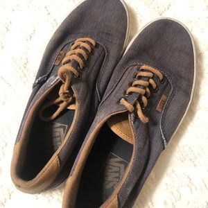 Van’s Atwood Deluxe